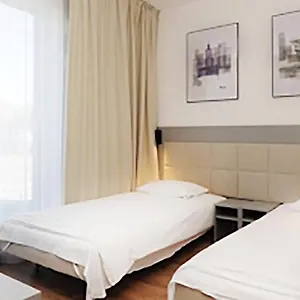 404 Wolska Apartament Варшава